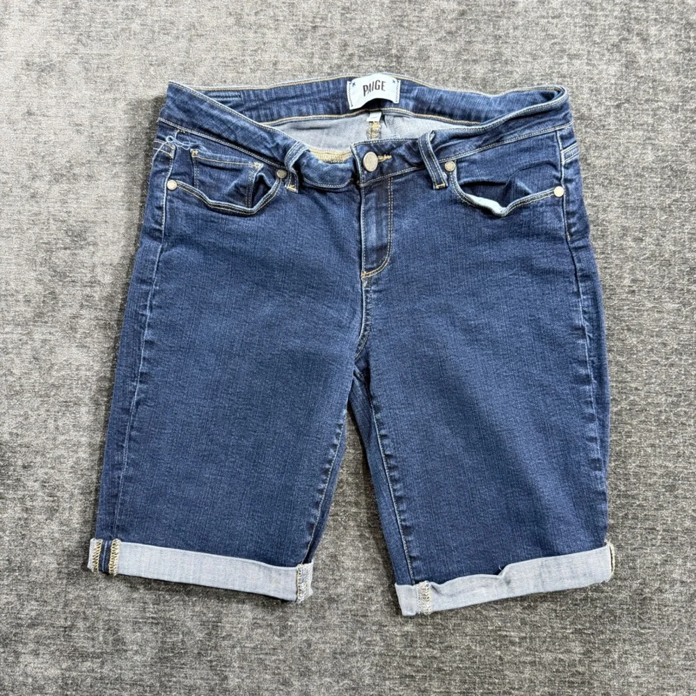 Paige Kimmie Dark Wash Cuffed Denim Bermuda Shorts Size‎ 29 WJ507